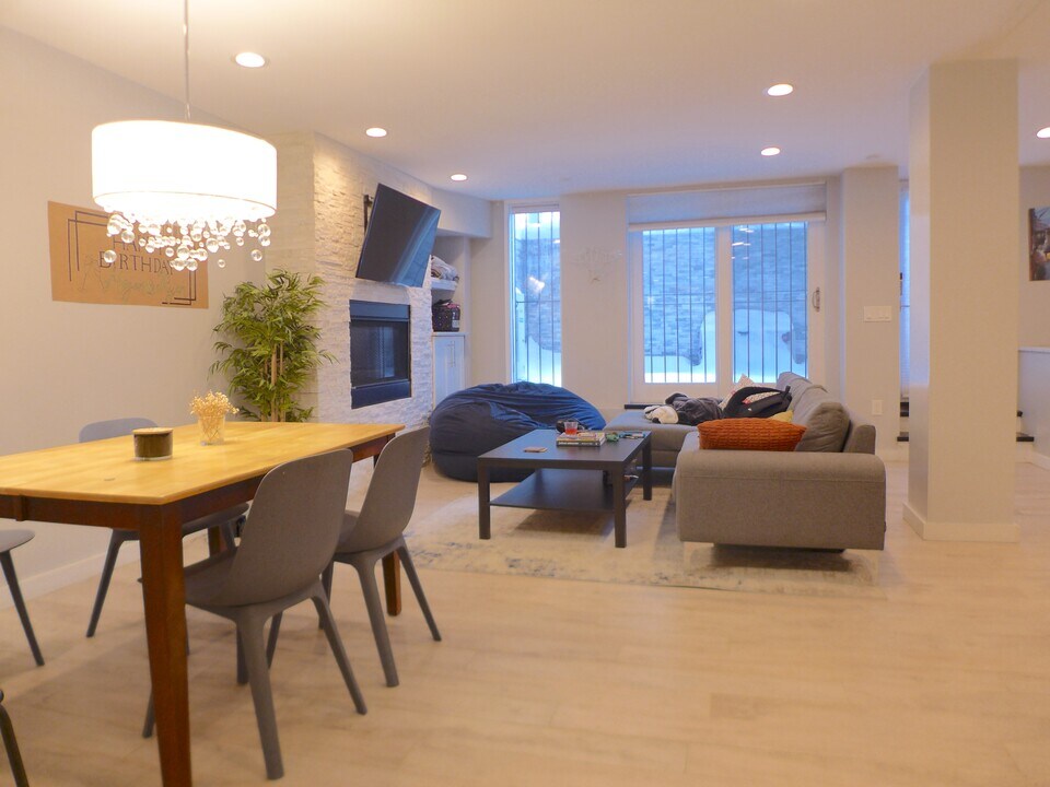 483 Massachusetts Ave in Boston, MA - Building Photo