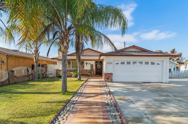 311 Cross St in Shafter, CA - Building Photo - Building Photo