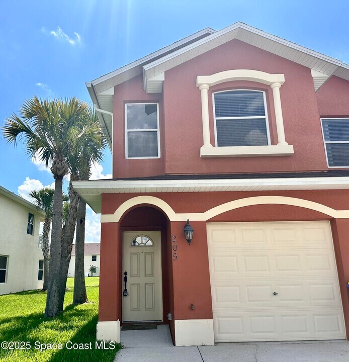 3900 Playa Del Sol Dr in Rockledge, FL - Foto de edificio