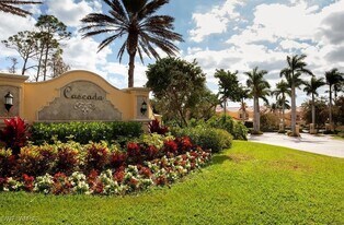 9079 Cascada Way in Naples, FL - Building Photo