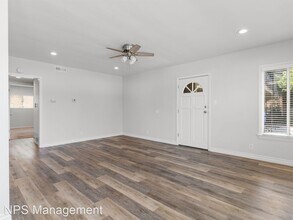 1340 W Parade St in Long Beach, CA - Building Photo - Building Photo