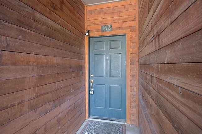 4711 Spicewood Springs Rd in Austin, TX - Foto de edificio - Building Photo