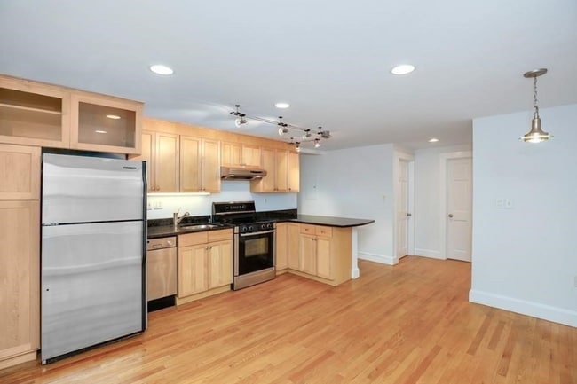 property at 8 Allen St