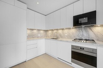 144 1st St in Jersey City, NJ - Building Photo - Building Photo