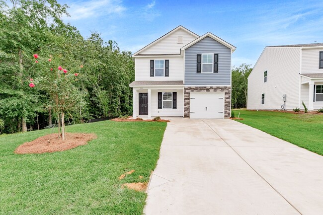 property at 214 Boulder Rdg Lp