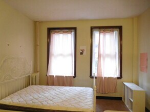 161 Kelton St in Boston, MA - Foto de edificio - Building Photo