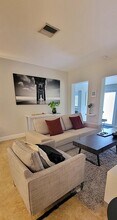 1401 NE 17th Way in Fort Lauderdale, FL - Building Photo - Building Photo