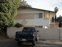 Twin Falls in Riverside, CA - Foto de edificio - Building Photo