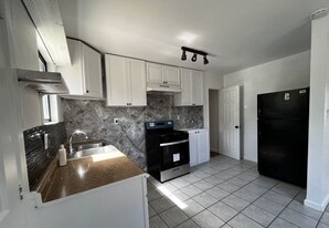 2085 Franklin Ave in San Diego, CA - Building Photo