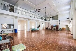 6101 34th St W, Unit Apt 21C in Bradenton, FL - Building Photo - Building Photo