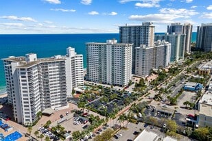 3700 Galt Ocean Dr, Unit 702 in Fort Lauderdale, FL - Building Photo