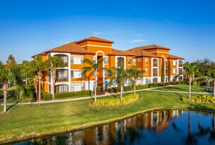 Serenata in Sarasota, FL - Building Photo