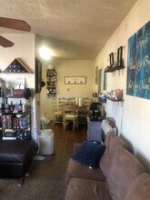 521 W Collins St in Denton, TX - Building Photo - Building Photo