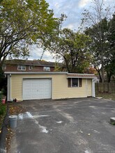 54 Overlook Ave in New Britain, CT - Building Photo - Building Photo