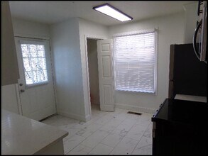 2320 S Louisiana St in Little Rock, AR - Building Photo - Building Photo