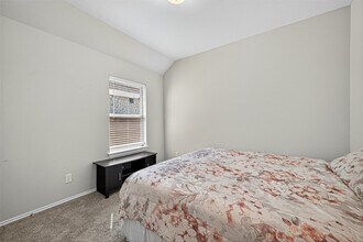 24930 Tidmor Ln in Richmond, TX - Building Photo - Building Photo