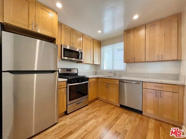 1235 N Harper Ave-Unit -21 in West Hollywood, CA - Building Photo - Building Photo