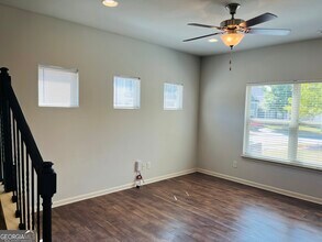 113 Thomaston St in Newnan, GA - Building Photo - Building Photo