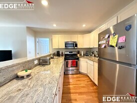 72 Egmont St, Unit 2 in Brookline, MA - Building Photo