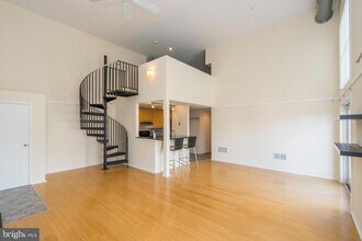182 Gay St in Philadelphia, PA - Building Photo - Building Photo