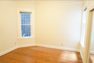 3040 Jackson St in San Francisco, CA - Building Photo - Interior Photo