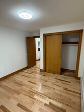 16 Warren St, Unit 1 in Cambridge, MA - Foto de edificio - Building Photo