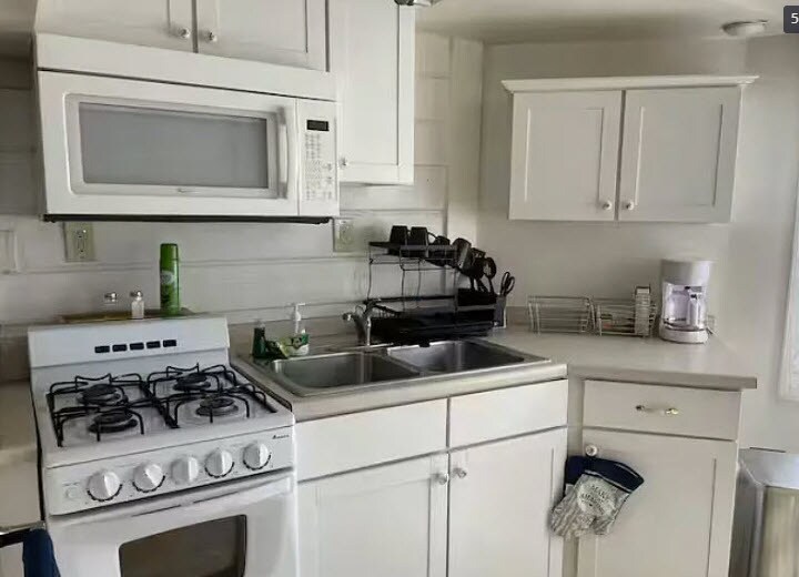 701 W Poplar St, Unit Apartment 3 in Stockton, CA - Foto de edificio