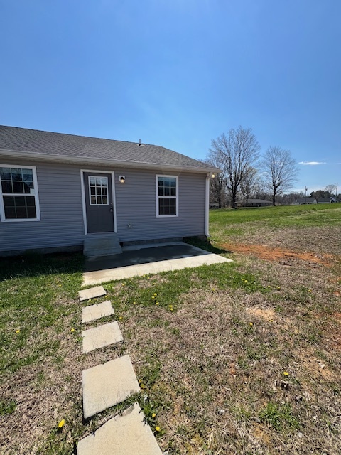 400 Lambert Rd in Scottsville, KY - Building Photo