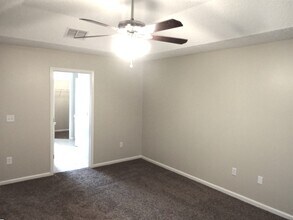 1411 Heather Glen Ln in Middleburg, FL - Building Photo - Building Photo