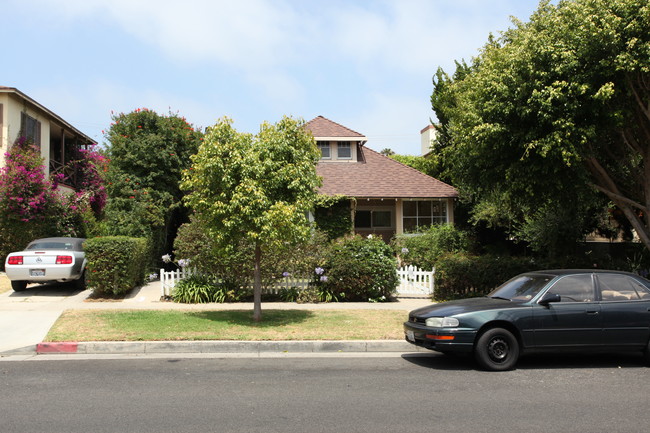 1027 Euclid St in Santa Monica, CA - Building Photo - Building Photo