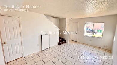 122 Lori Anne Ln in Winter Springs, FL - Building Photo - Building Photo