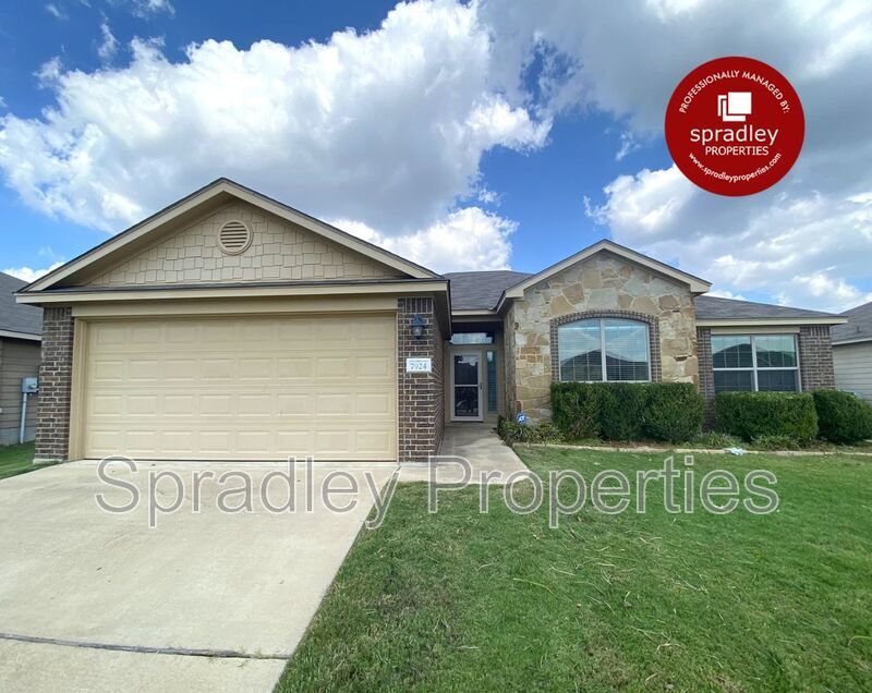 7924 Fieldstone Dr in Temple, TX - Building Photo