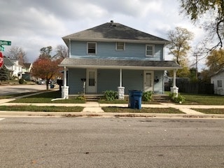 724 Elizabeth St