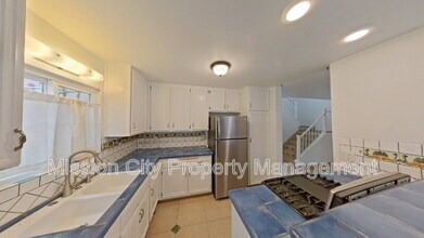 432 Via Rosa in Santa Barbara, CA - Building Photo - Building Photo
