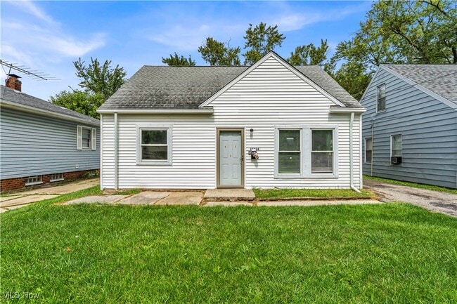 property at 12714 Bennington Ave
