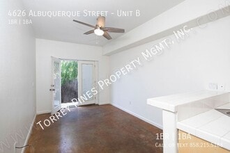 4626 Albuquerque St in San Diego, CA - Foto de edificio - Building Photo