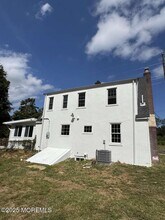 118 NJ-34 in Holmdel, NJ - Building Photo - Building Photo