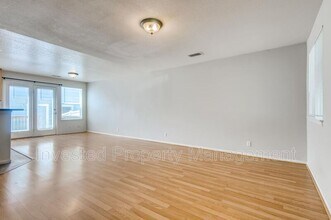 5793 Ceylon St in Denver, CO - Building Photo - Building Photo
