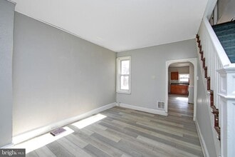 1078 Morton St in Camden, NJ - Foto de edificio - Building Photo