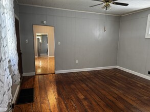 230 Deverill St in Ludlow, KY - Foto de edificio - Building Photo