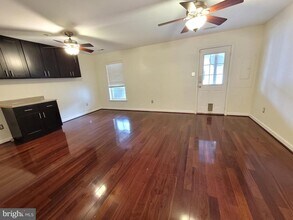 8809 Lew Wallace Rd in Frederick, MD - Building Photo - Building Photo