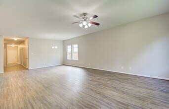 6026 Burnet Bend Ave in Crosby, TX - Building Photo - Building Photo