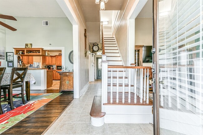 property at 1421 Winnie St