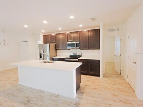 423 Taft Dr in Davenport, FL - Building Photo - Building Photo