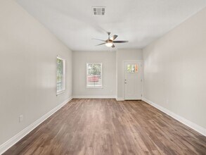 406 S Division St in Deridder, LA - Building Photo - Building Photo