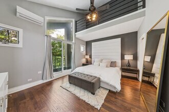 657 N Carpenter St in Chicago, IL - Building Photo - Building Photo