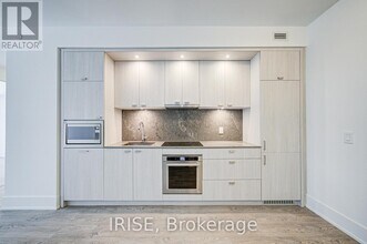 115 Denison Ave in Toronto, ON - Building Photo - Building Photo
