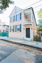 7 Ann St in Charleston, SC - Building Photo