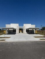 7 San Vicente in Weslaco, TX - Building Photo