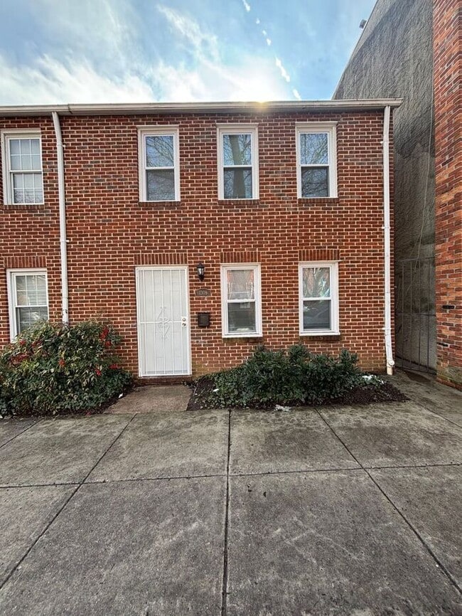 1309 Ashland Ave in Baltimore, MD - Foto de edificio - Building Photo